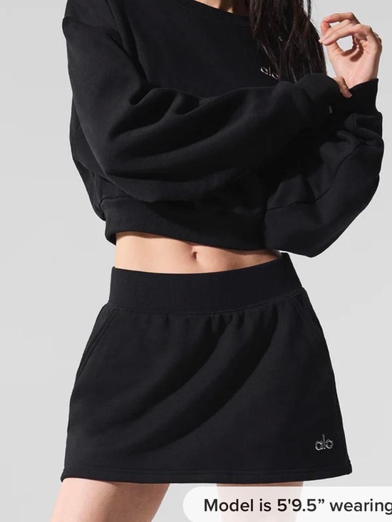 ALO Yoga Dresses & Skirts - Alo accolade mini skirt